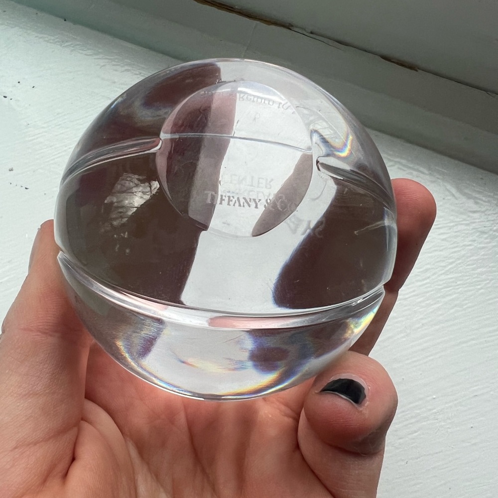 Tiffany & Co Crystal Basketball Paperweight Barclays Center Brooklyn Nets Knicks - Picture 9 of 9